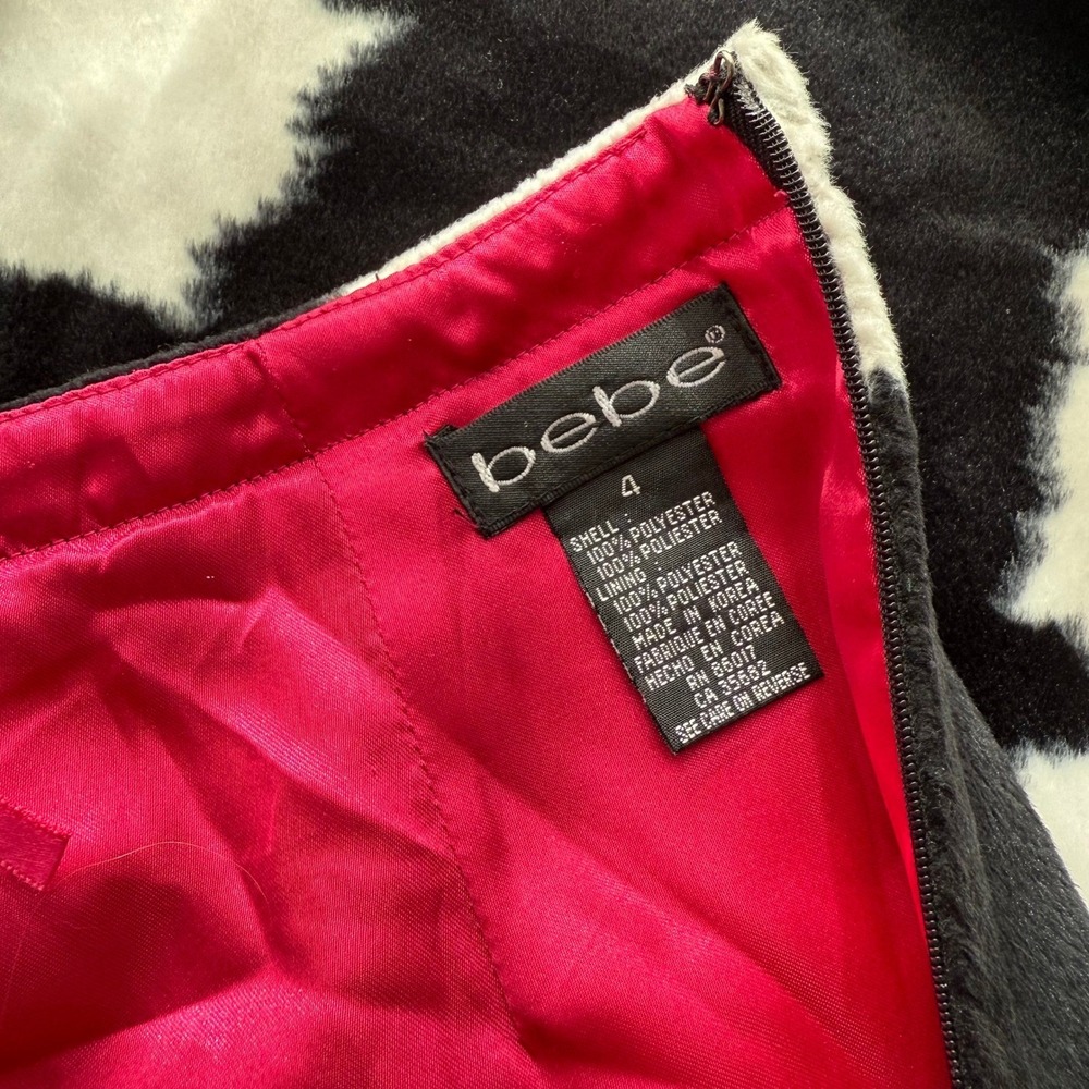 bebe Cow Print Faux Fur Skirt‎ Size 4 Y2K Western Glam Rodeo Night Out - Picture 11 of 13